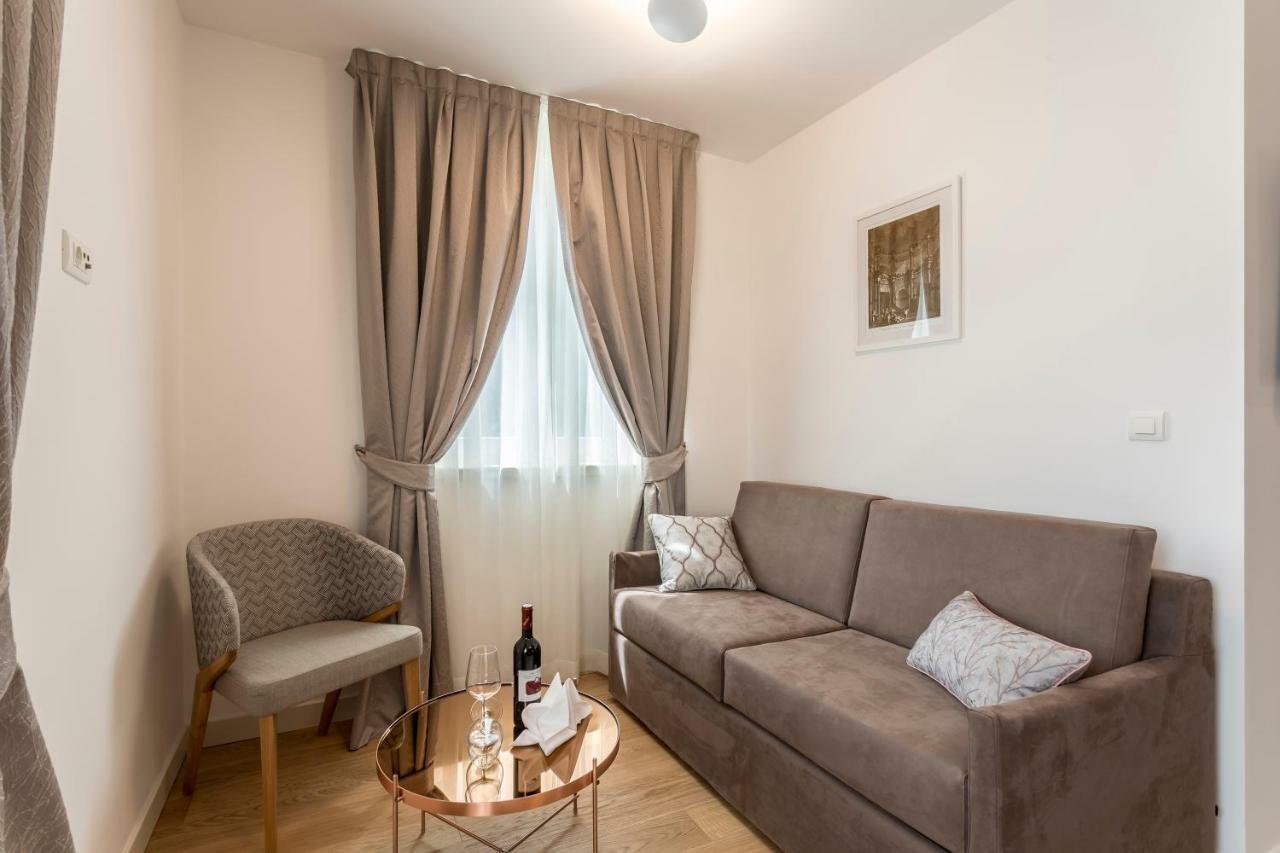 سبليت Residence Stine المظهر الخارجي الصورة